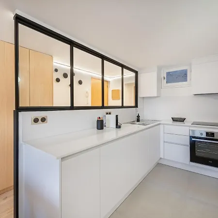 Appartement Rénové Au Centre De 1850, Proche Des Pistes Et Commerces - Fr-1-564-80 Courchevel