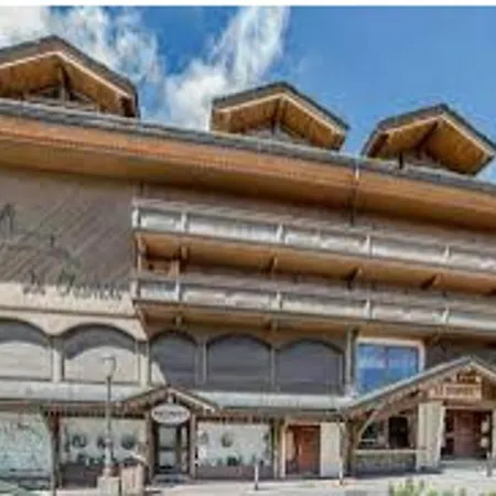 Appartement Rénové Au Centre De 1850, Proche Des Pistes Et Commerces - Fr-1-564-80 Courchevel